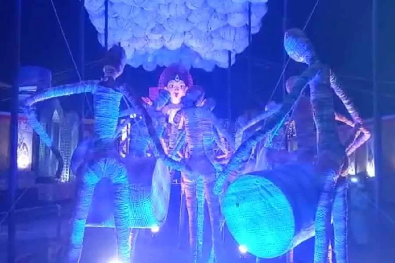 বার্নপুরের ইয়ং মেনস অ্যাসোসিয়েশনের কালীপুজো  থিম অন্তর আত্মার জাগরন