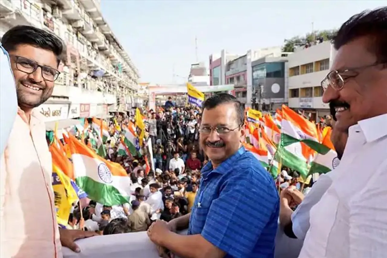 বিধানসভা ভোটের আগে রাজ্যের সব ইউনিট ভেঙে দিল আপ
