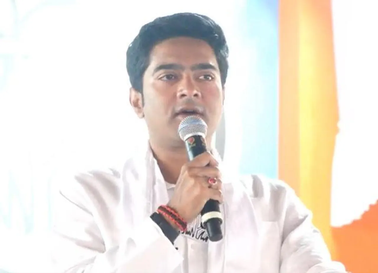 তৃণমূলের সমালোচকরাই লক্ষ্মীর ভাণ্ডারের লাইনে দাঁড়িয়ে রয়েছেন, বিজেপিকে আক্রমণ অভিষেকের