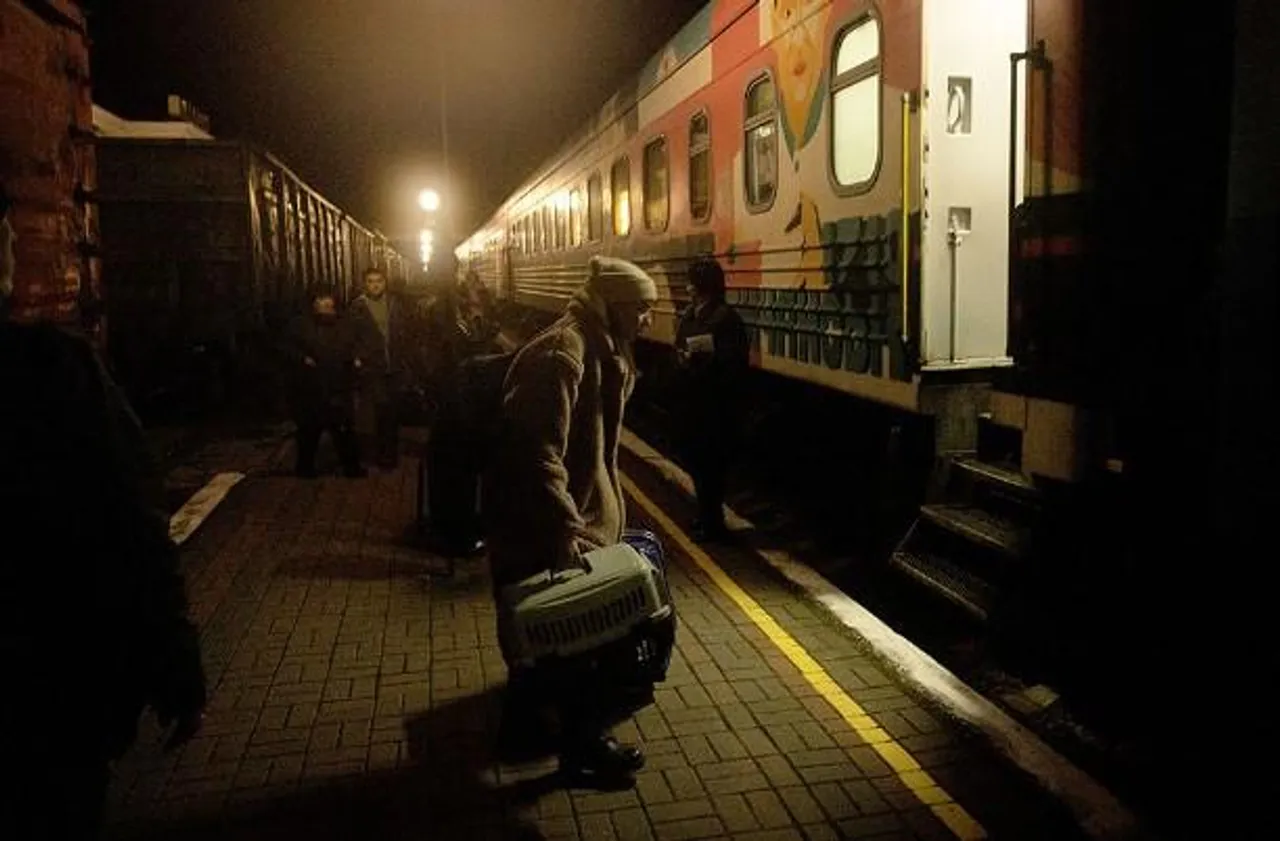 শীতের জন্য খেরসনের অধিবাসীদের সরে যাওয়ার আহ্বান ইউক্রেনের কর্মকর্তাদের