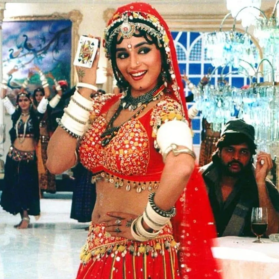 নস্টালজিক মাধুরী!