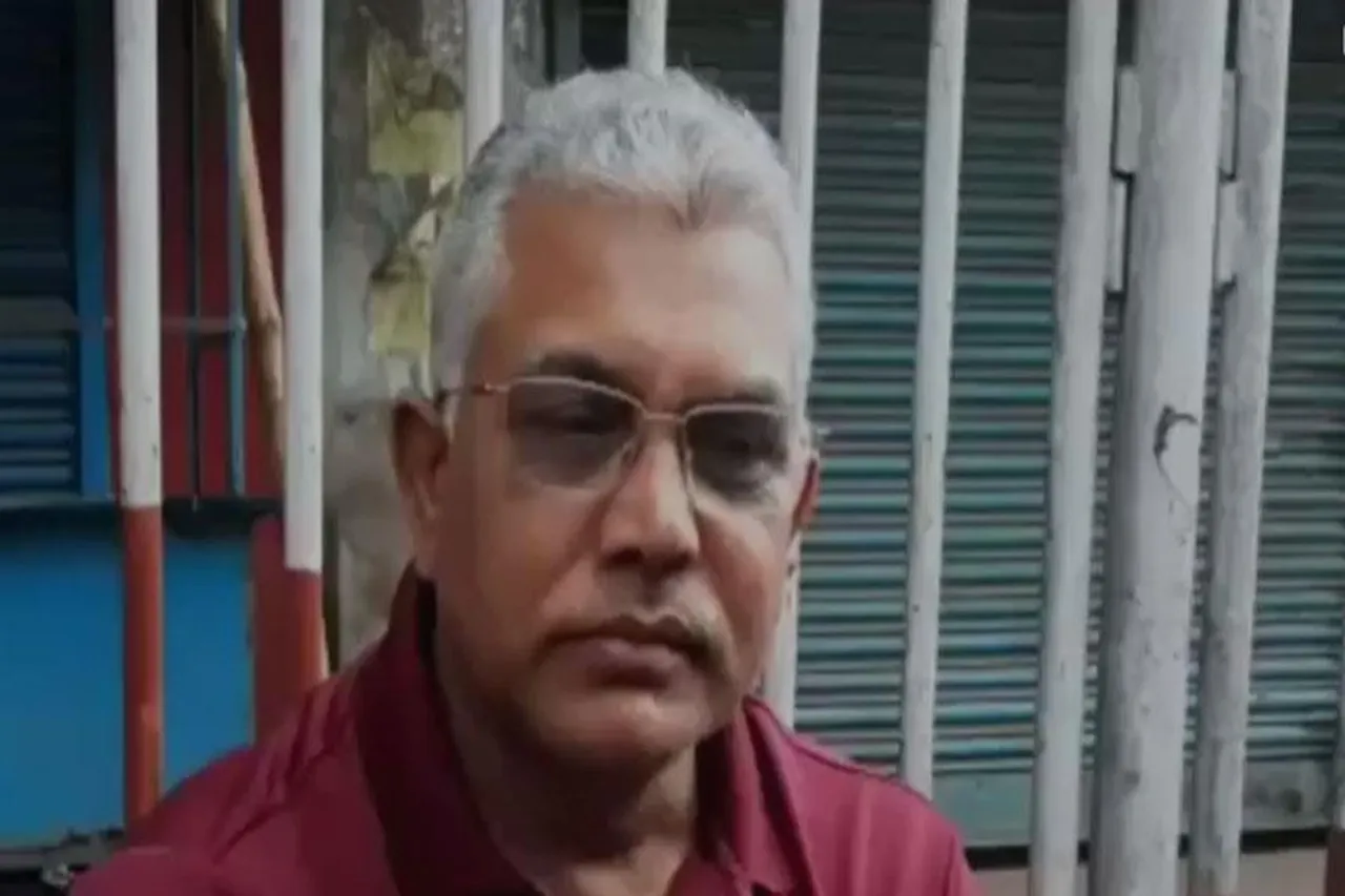 খড়গপুরে চা চক্রে দিলীপ ঘোষ