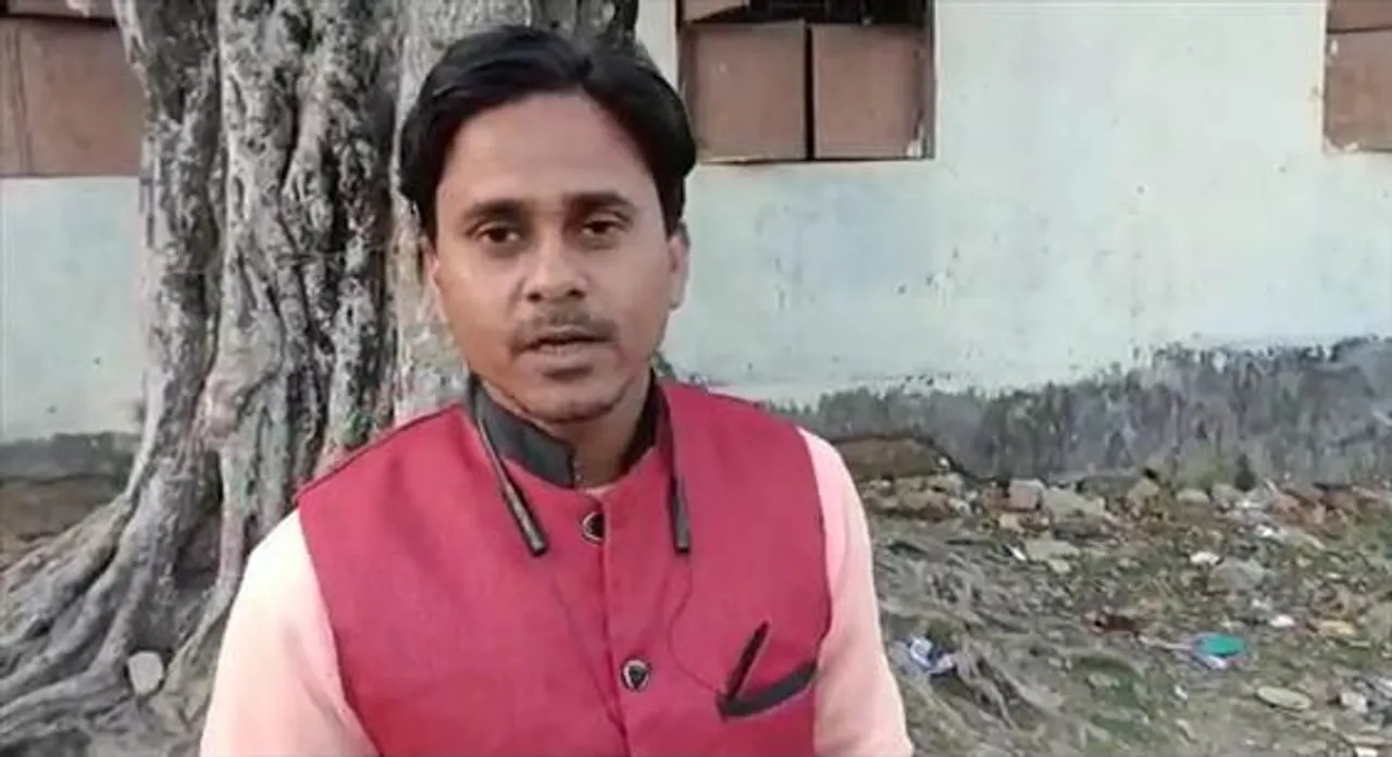 গলা কাটা অবস্থায় পরে থাকা ব্যক্তিকে উদ্ধার করল স্থানীয়রা!