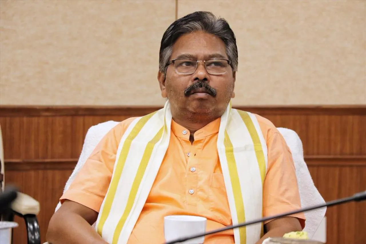 কেন্দ্রীয় মন্ত্রীর বিরুদ্ধে গুরুতর অভিযোগ!