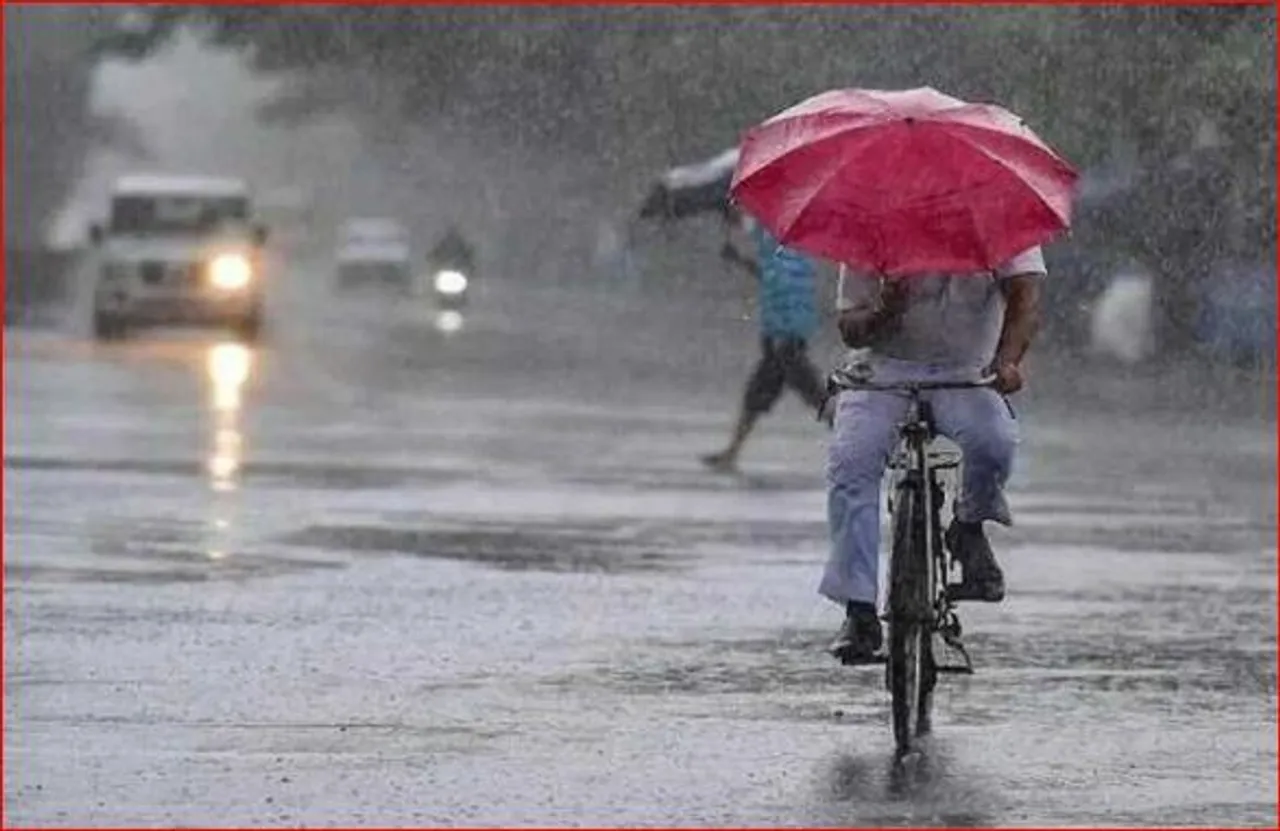 সারাদিন ভারী বৃষ্টিতে ভাসবে বাংলা, জানাল আবহাওয়া দফতর