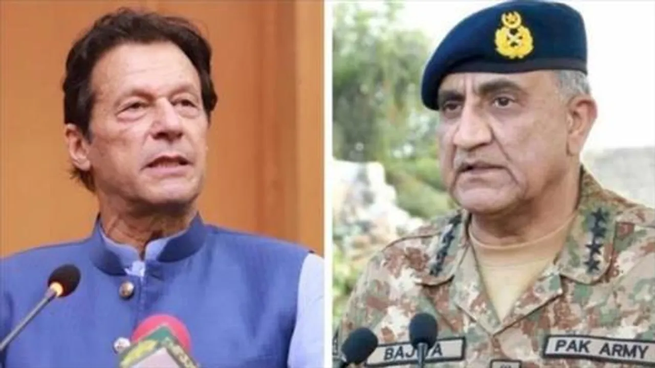 গদি বাঁচানোর বহু চেষ্টা করেন ইমরান