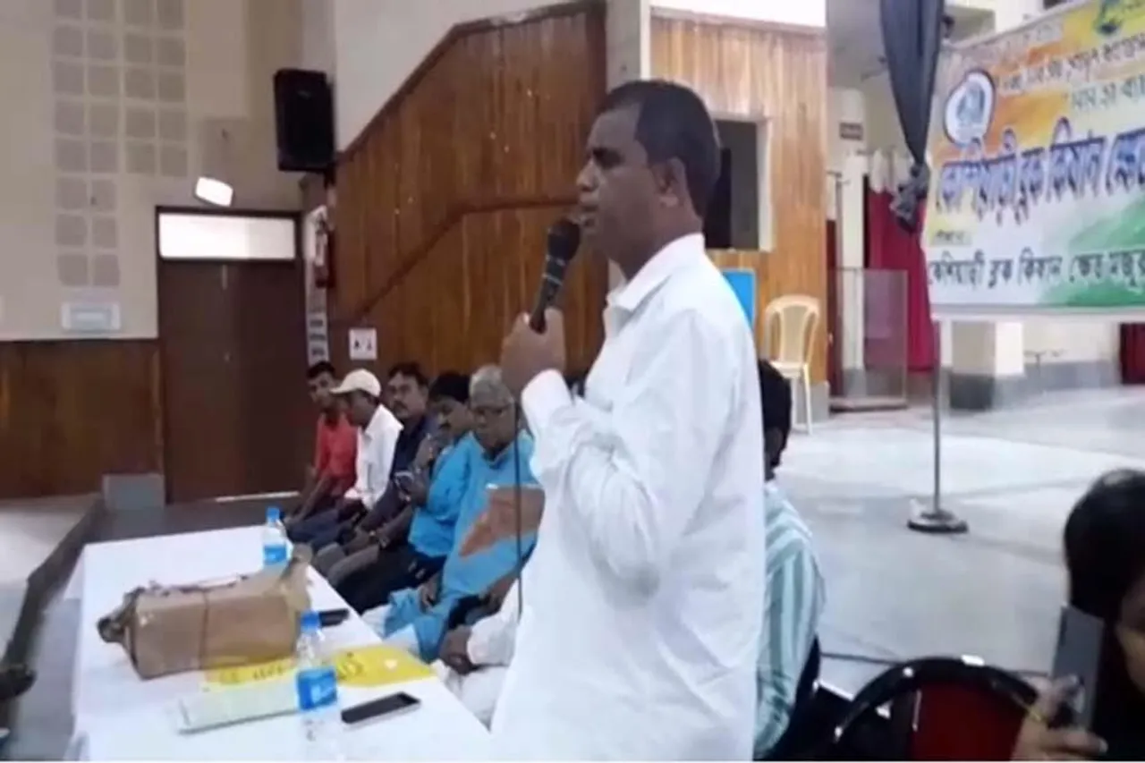 কিসান ক্ষেত-মজুর সংগঠনের ব্লক সভাপতিদের নিয়ে বৈঠক করল তৃণমূল