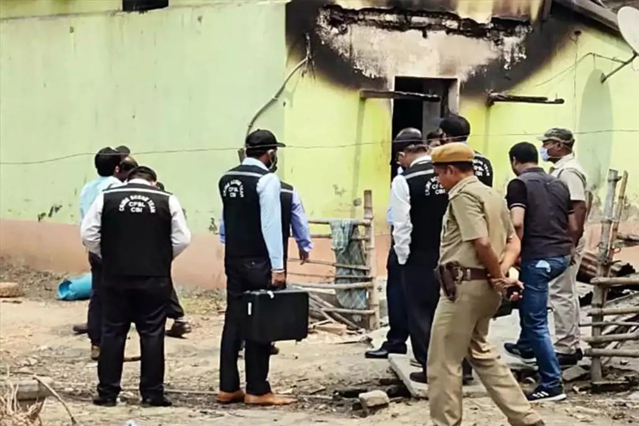 বুধেও তল্লাশি জারি সিবিআইয়ের, নজরে দমকলকর্মী থেকে পুলিশকর্মী