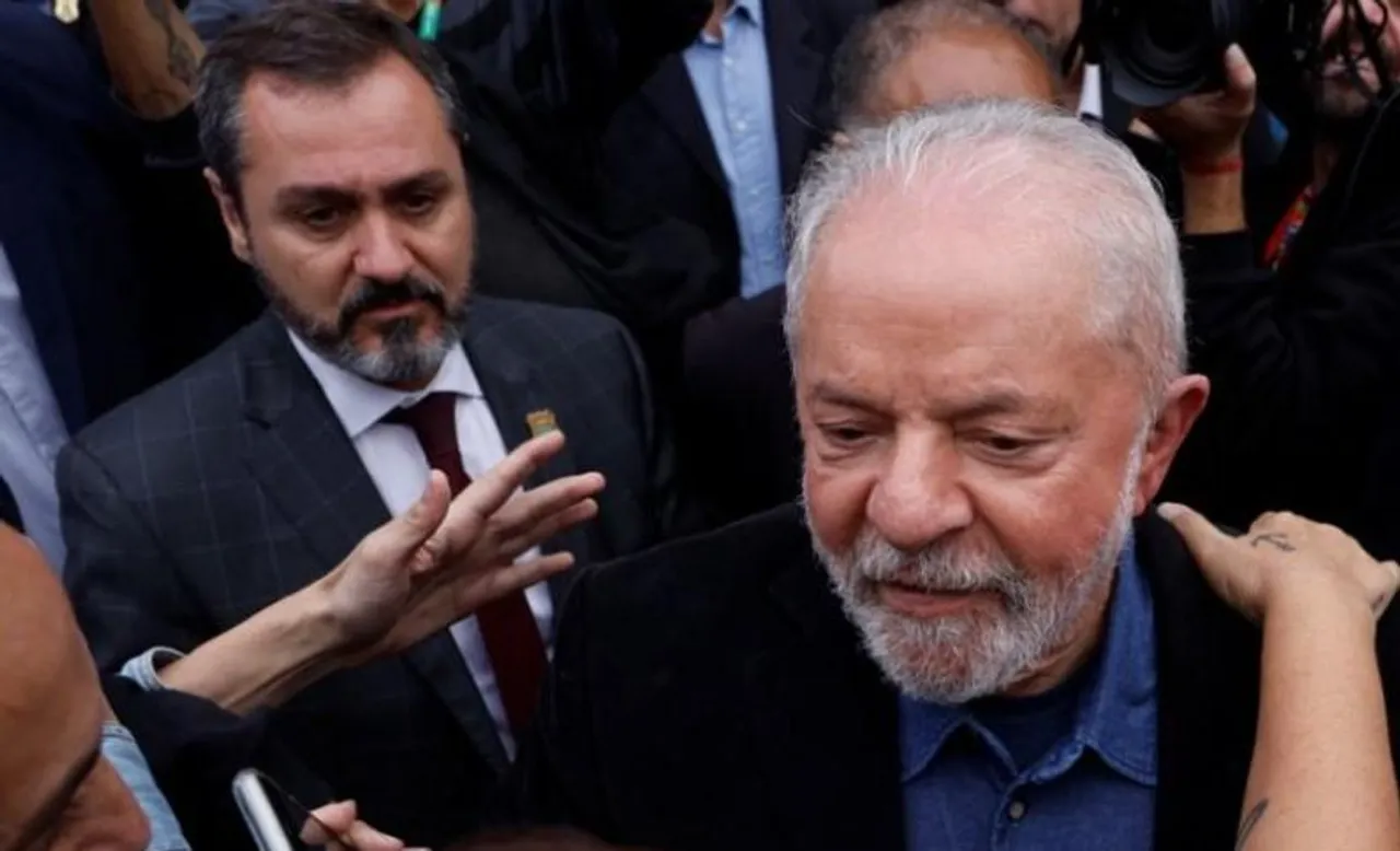 হাসপাতাল থেকে ছাড়া পেলেন ব্রাজিলের নবনির্বাচিত প্রেসিডেন্ট