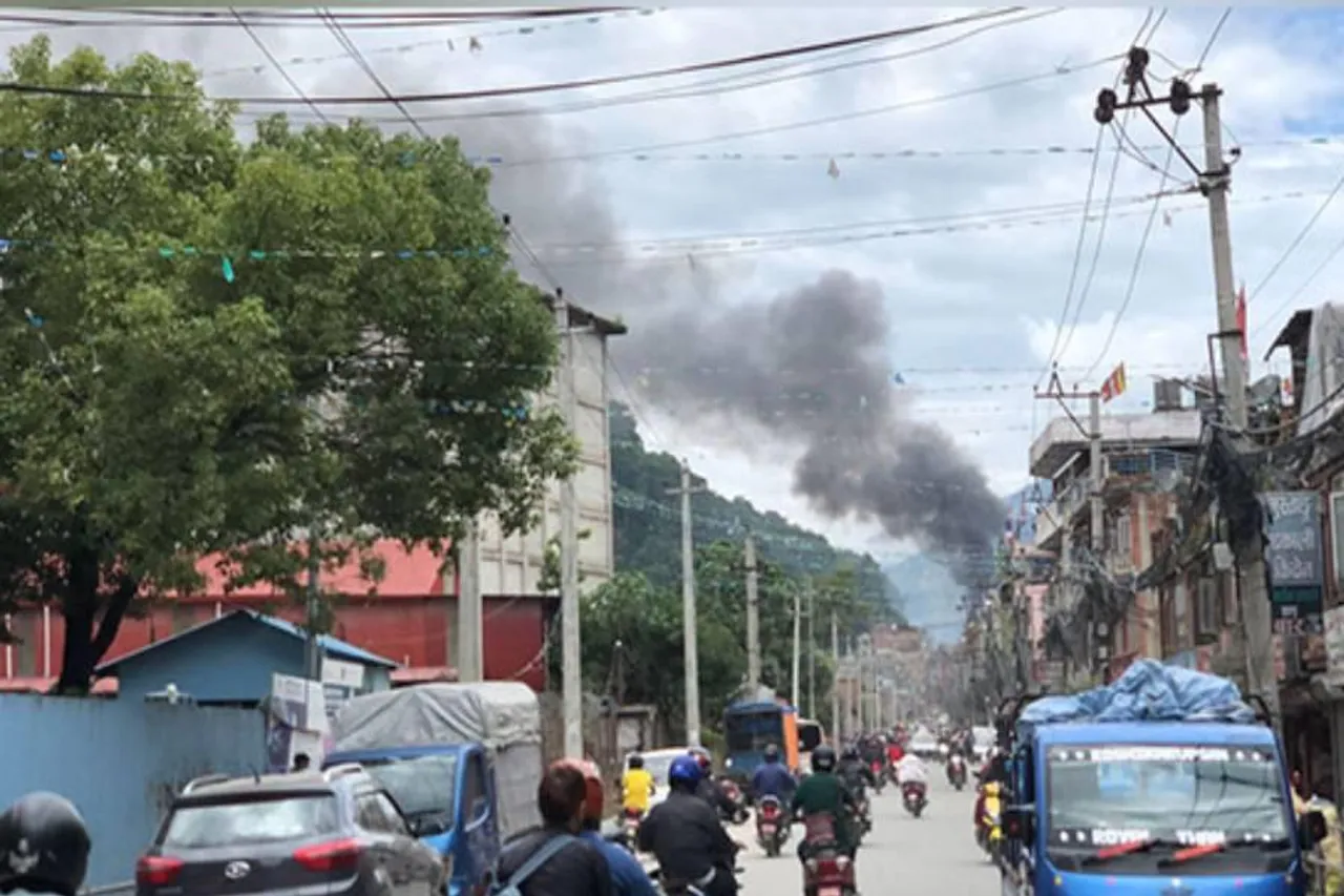 কারখানায় আগুন, পুড়ে ছাই লক্ষ লক্ষ টাকার সম্পদ