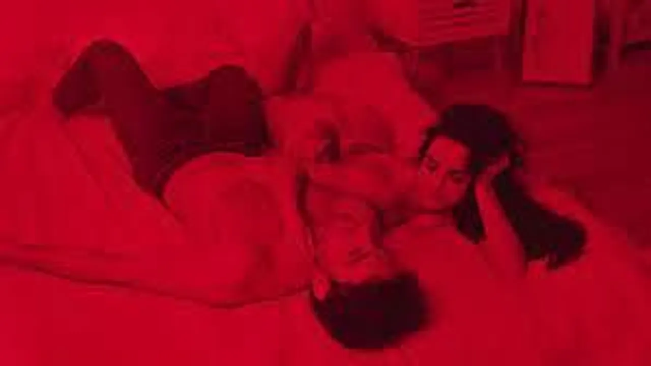 কী করলে হস্তমৈথুনে বেশি মজা পাওয়া যায়?