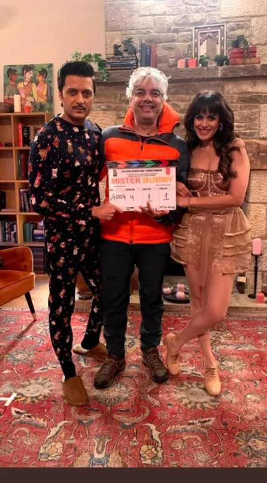 'মিস্টার মাম্মি'-র শুটিং শুরু করলেন রিতেশ দেশমুখ