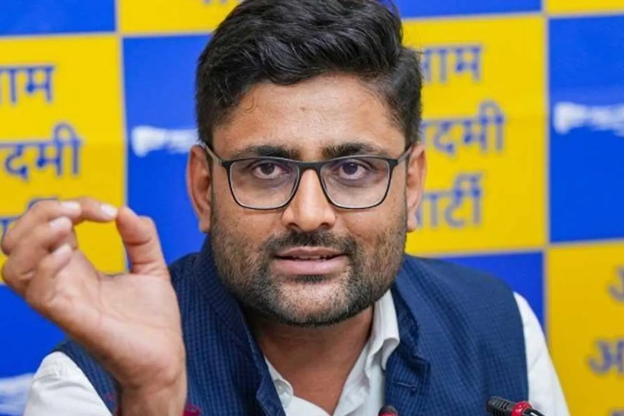 কাতারগাম থেকে প্রতিদ্বন্দ্বিতা করবেন গুজরাটের আপ সভাপতি গোপাল ইতালিয়া