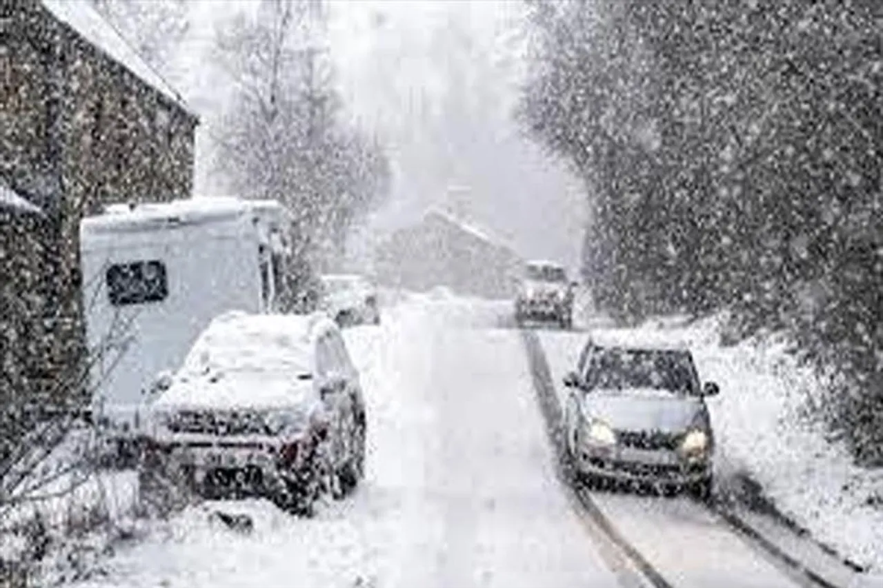 তুষারঝড়ে তোলপাড় নিউ ইয়র্ক