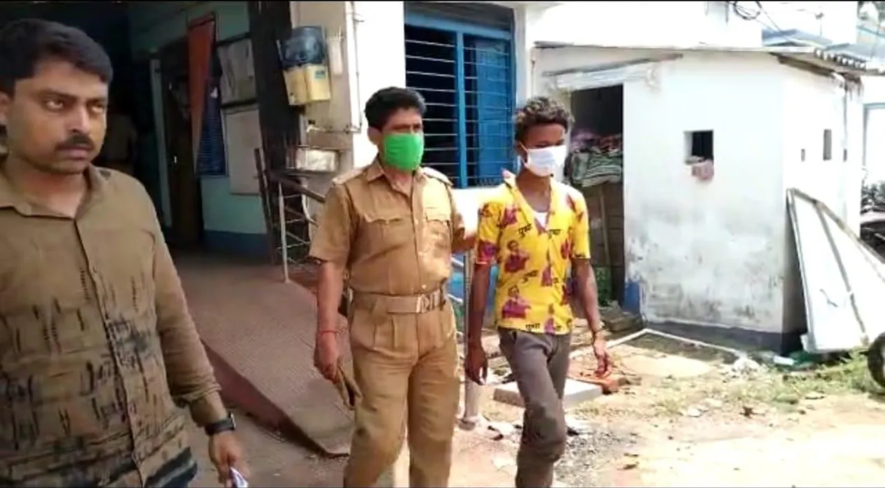 নাবালিকাকে বিয়ে করতে গিয়ে পুলিশের জালে বিবাহিত যুবক