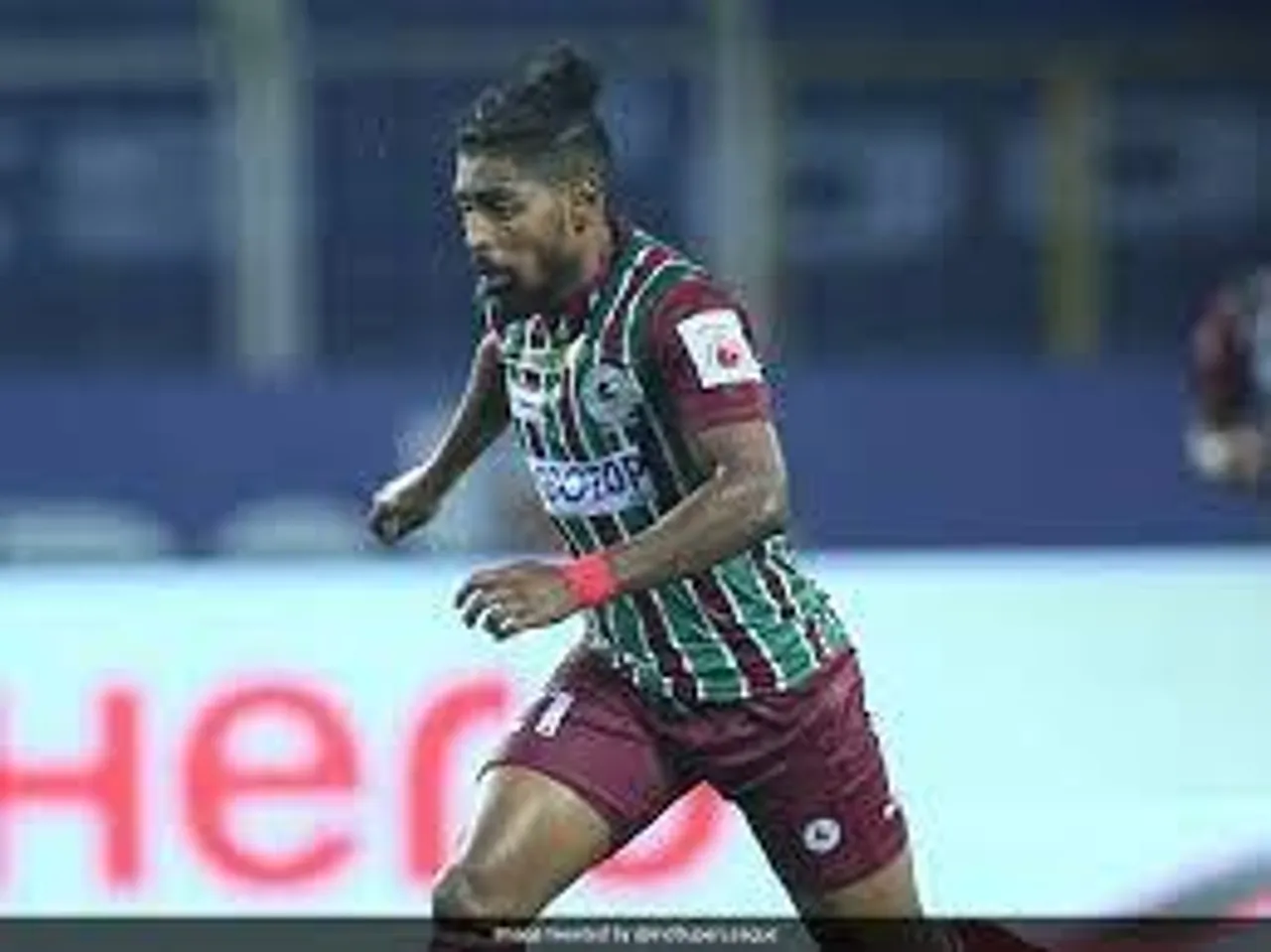 বাগানে থেমেছে 'কৃষ্ণ-লীলা'