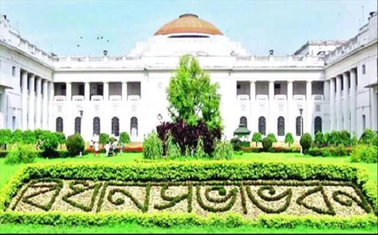 বিধানসভায় হাতাহাতির ঘটনায় ৫ বিজেপি বিধায়ক সাসপেন্ড