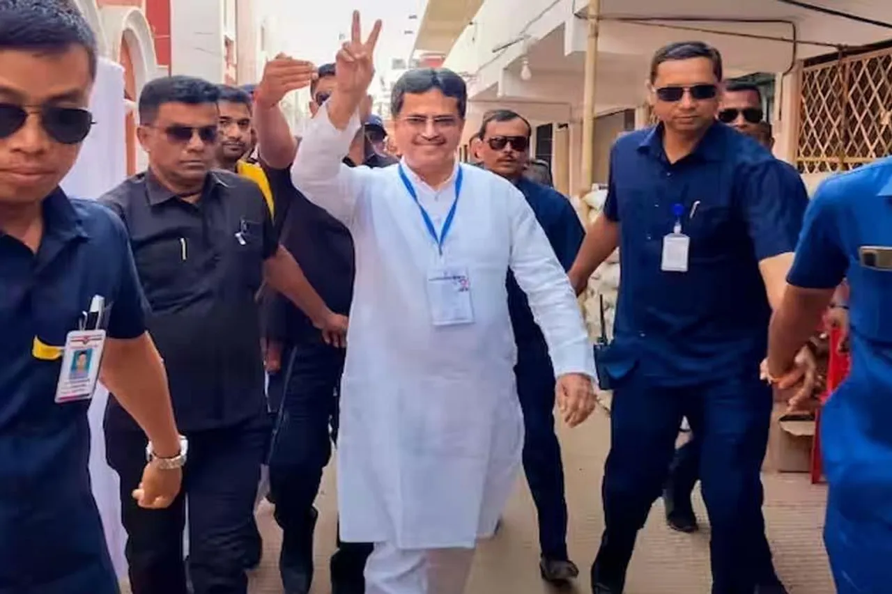আজ ফের ত্রিপুরার মুখ্যমন্ত্রী হিসেবে শপথ নেবেন মানিক সাহা