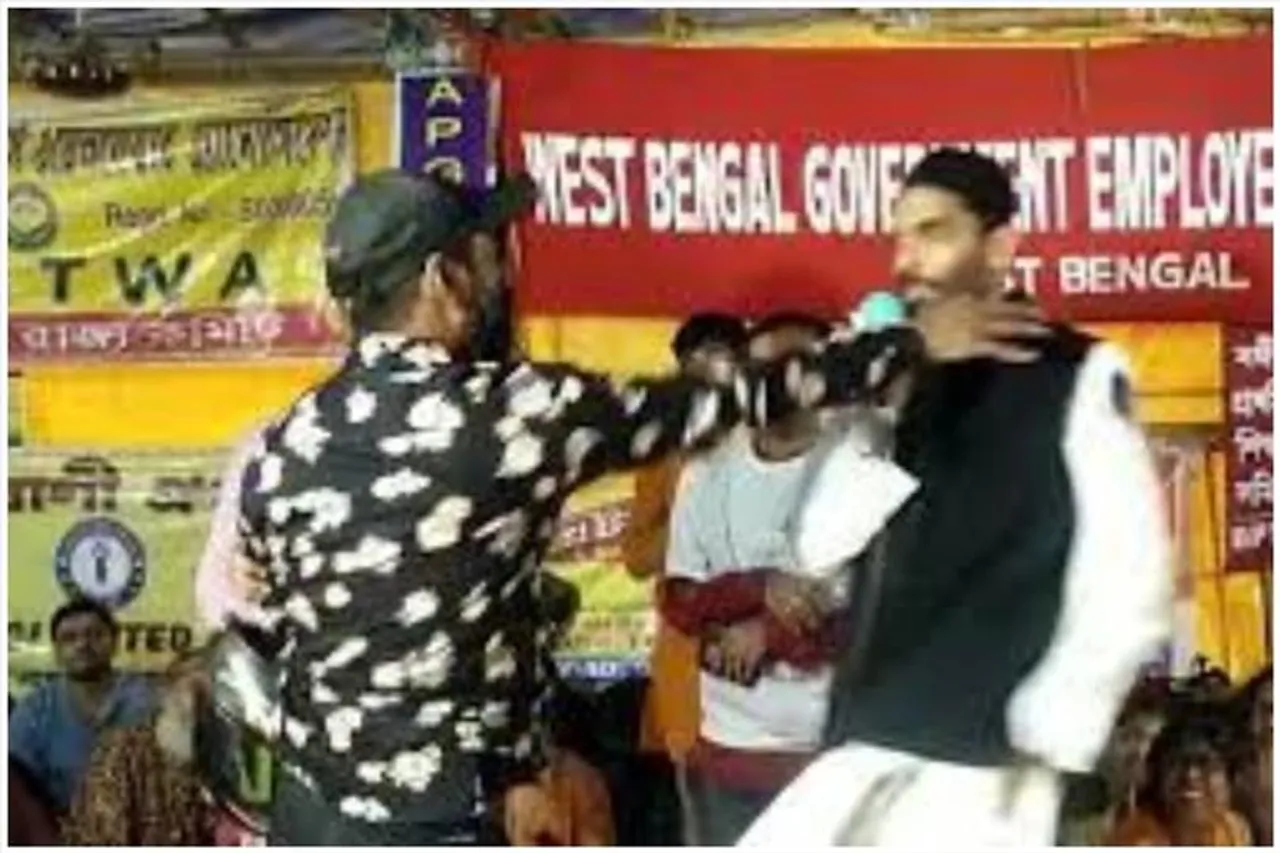 'তিনি আমাদের কেউ নন', নওশাদকে ধাক্কা মারার ঘটনায় তৃণমূলের বিবৃতি