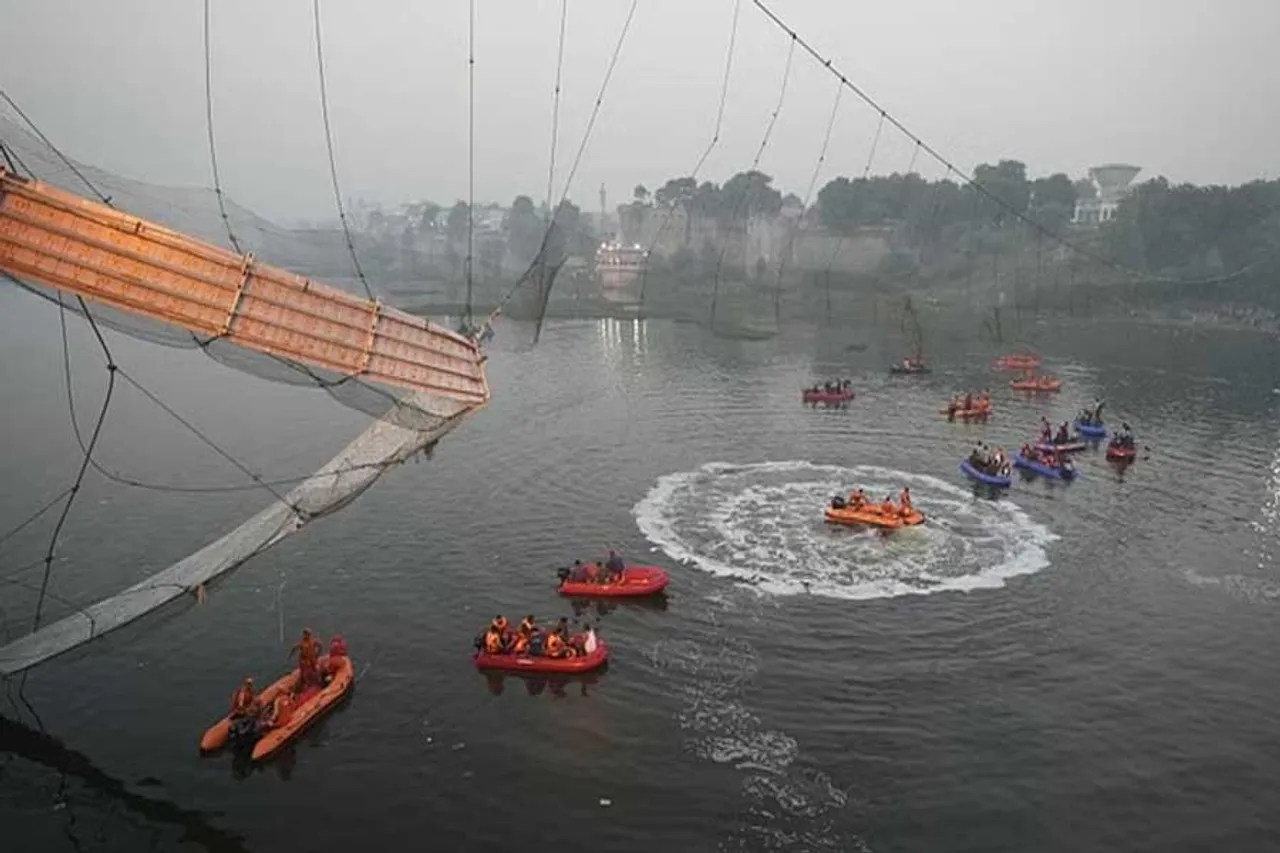 সেতু রক্ষণাবেক্ষণ সংস্থার বিরুদ্ধে এফআইআর দায়ের পুলিশের