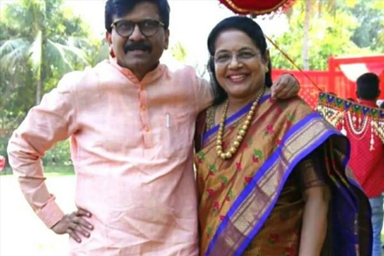 জমি দুর্নীতি মামলায় আরো বিপাকে সঞ্জয় রাউত