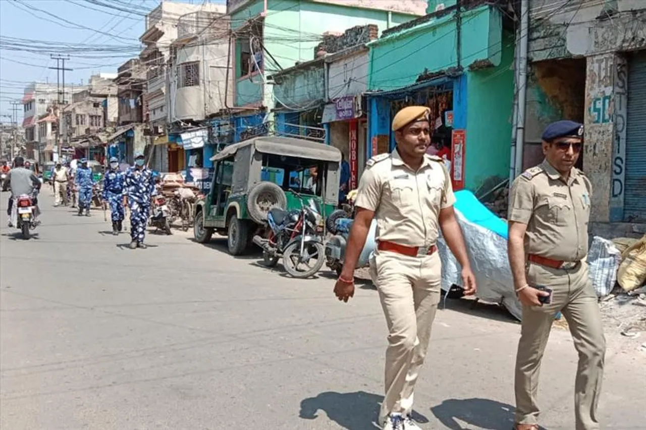 হোলির আগে বিভিন্ন জায়গায় শুরু রুটমার্চ