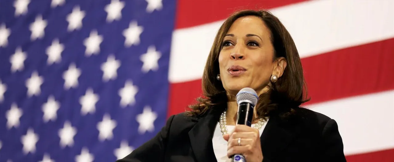 সাময়িকভাবে আমেরিকার প্রথম মহিলা প্রেসিডেন্ট হলেন কমলা হ্যারিস