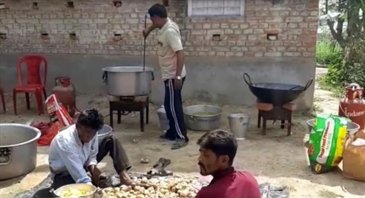 ঘরছাড়াদের রান্নাখাওয়া! রামপুরহাট হাসপাতালে পৌঁছল সিবিআই