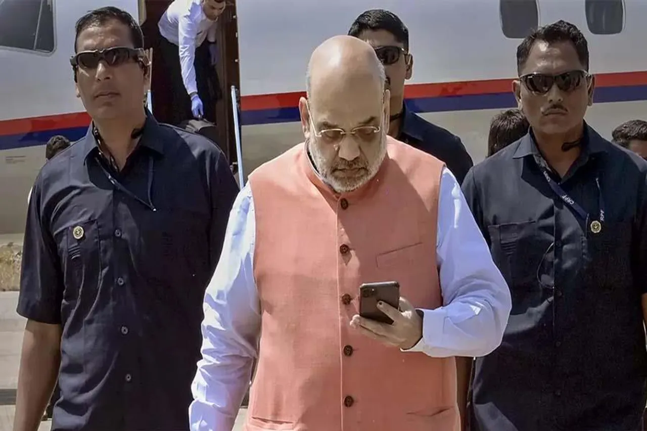 হঠাতই গুজরাট সফরে যাচ্ছেন কেন্দ্রীয় স্বরাষ্ট্রমন্ত্রী