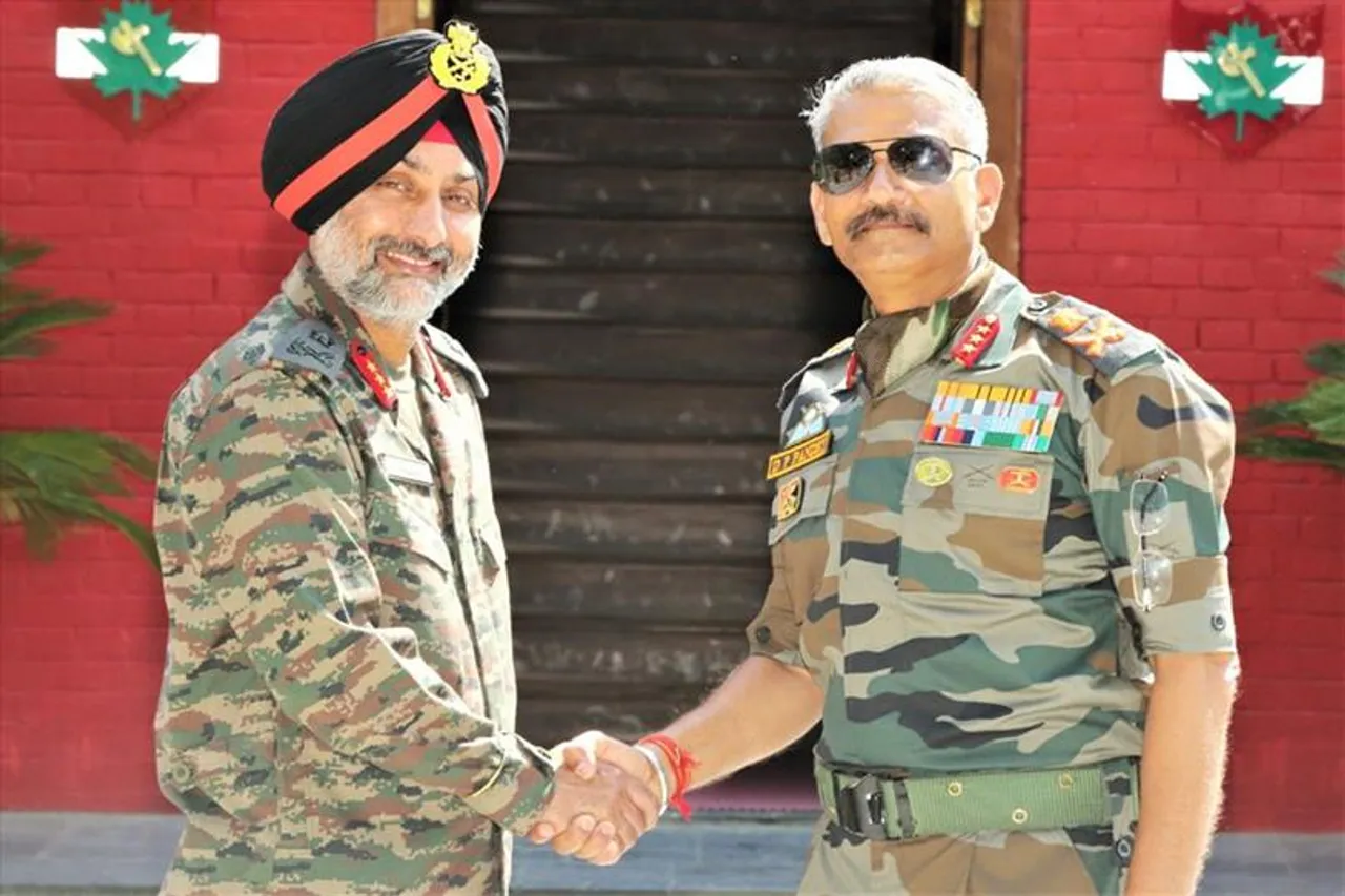 চিনার কর্পসের কমান্ড গ্রহণ করলেন অমরদীপ সিং আউজলা