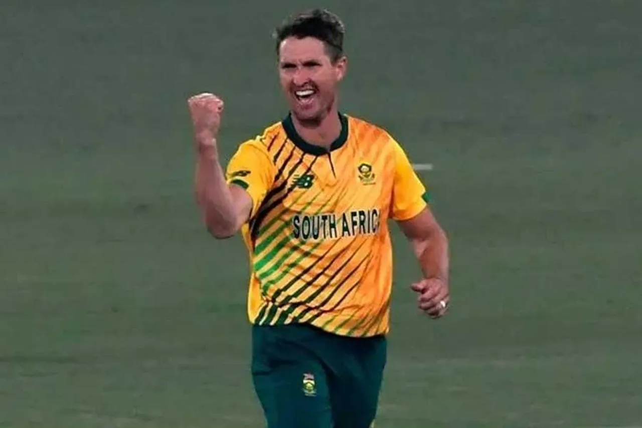 আন্তর্জাতিক ক্যারিয়ার থেকে অবসর ঘোষণা করলেন ডোয়াইন প্রিটোরিয়াস