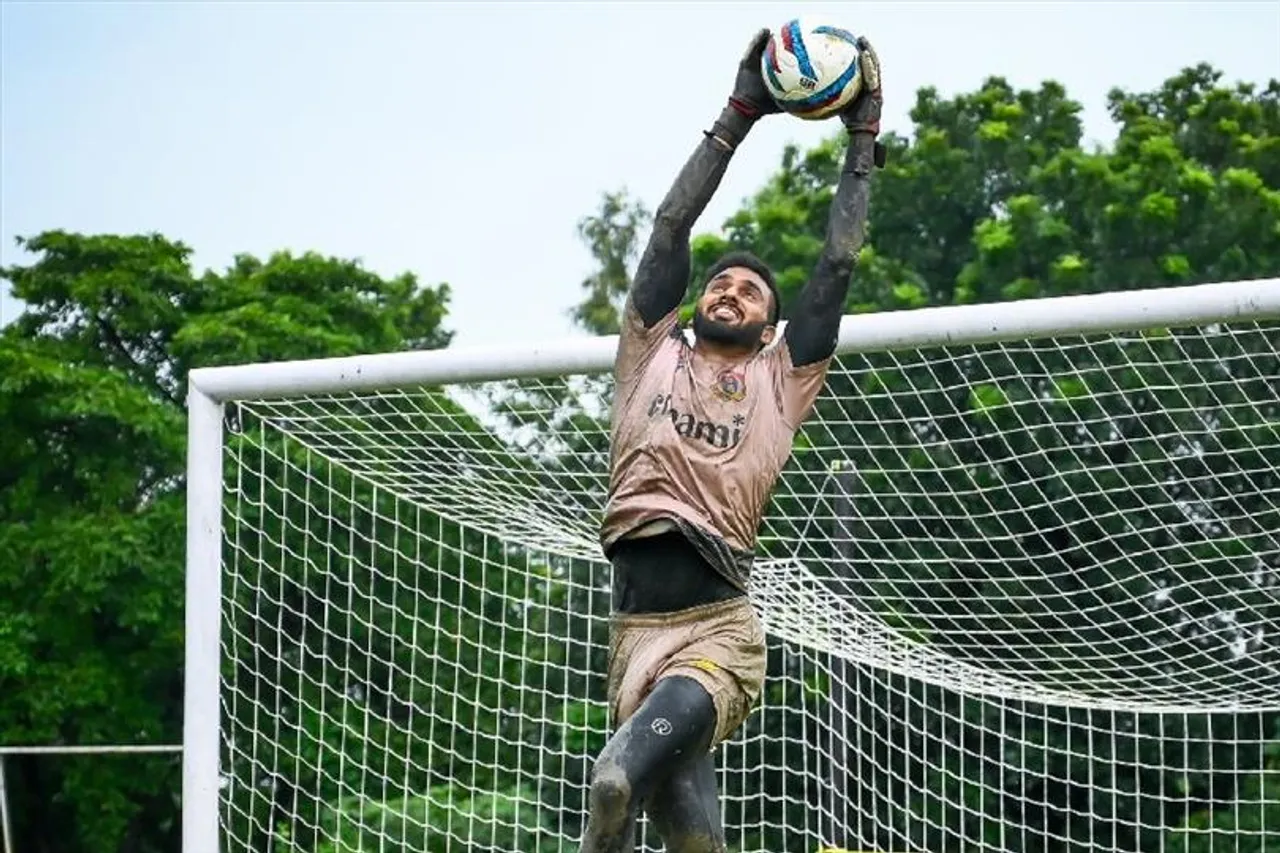 বৃষ্টিতে কেমন চলছে ইস্টবেঙ্গলের অনুশীলন, দেখে নিন ভিডিও