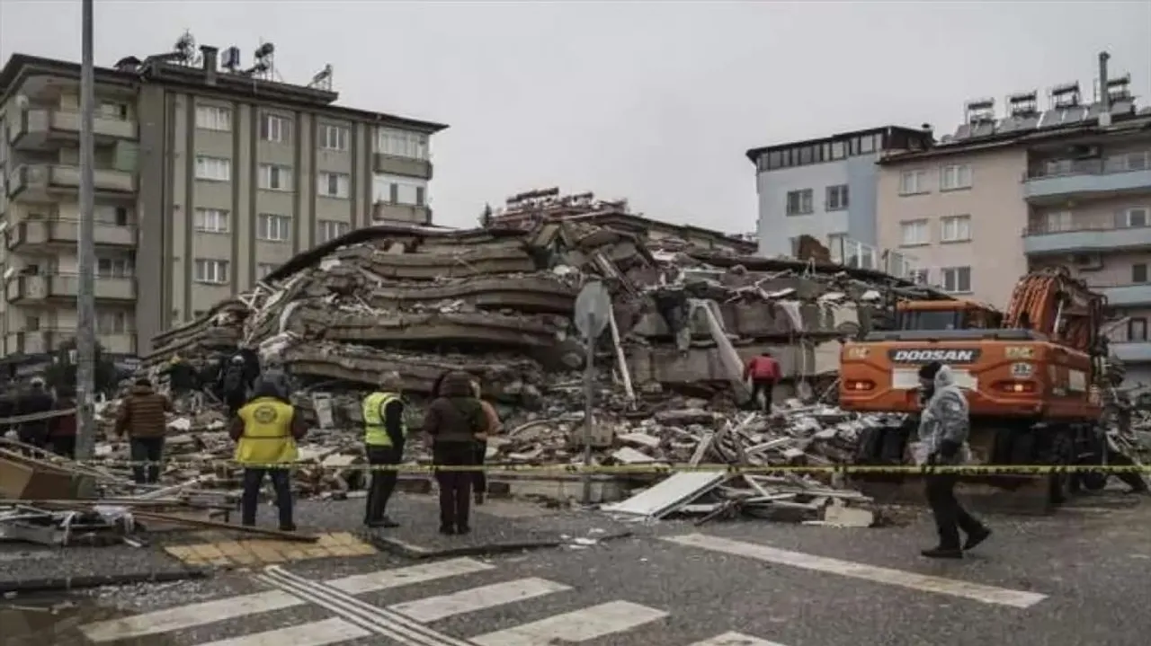 ভূমিকম্পে ক্ষতিগ্রস্তদের মৃতদেহ ও ত্রাণবাহী যান তুরস্ক থেকে উত্তর-পশ্চিম সিরিয়ায় প্রবেশ করেছে