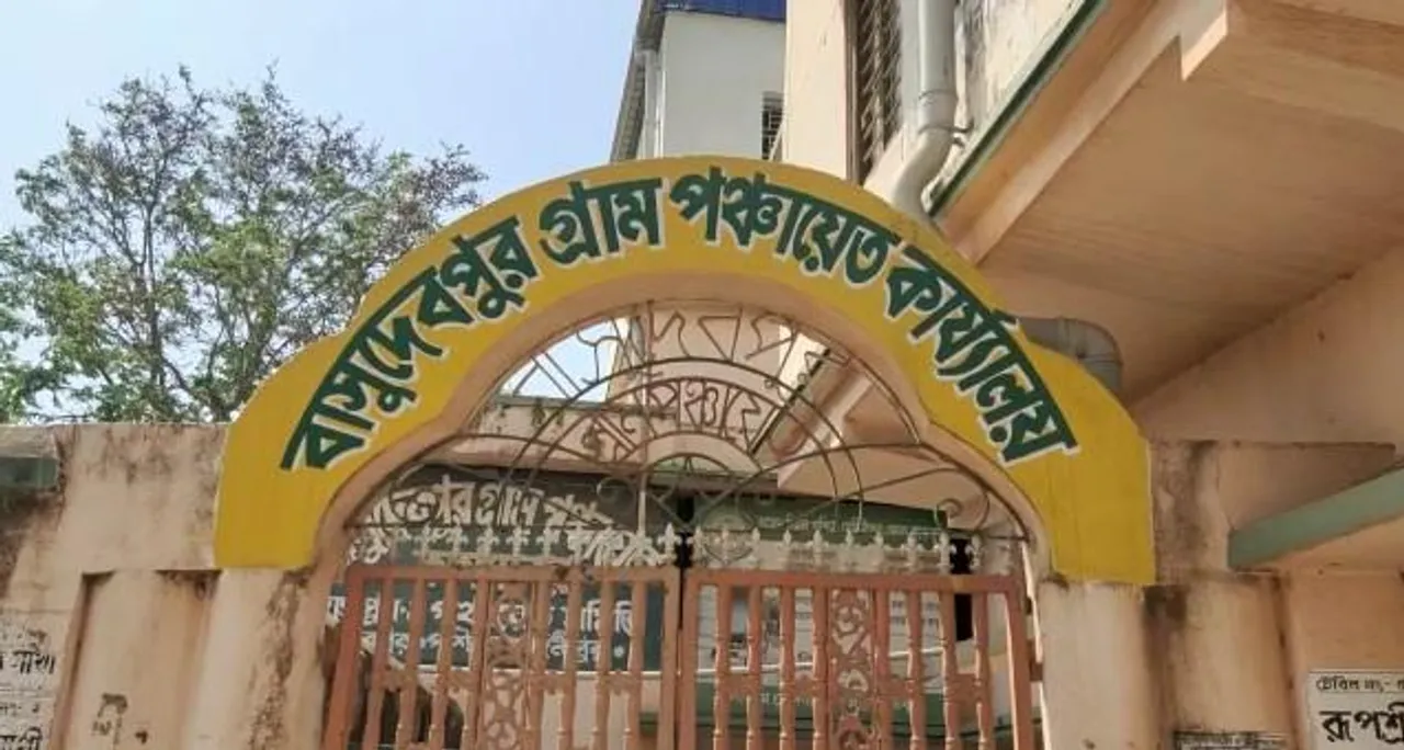 শুভেন্দুর হোয়াটসঅ্যাপ গ্রুপে দুই তৃণমূল নেতা