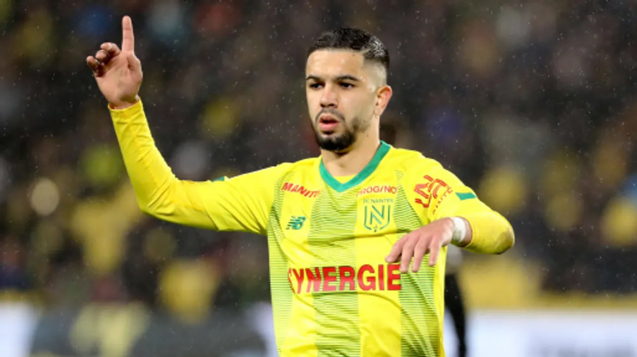 পাঁচ বছরের চুক্তিতে ইমরান