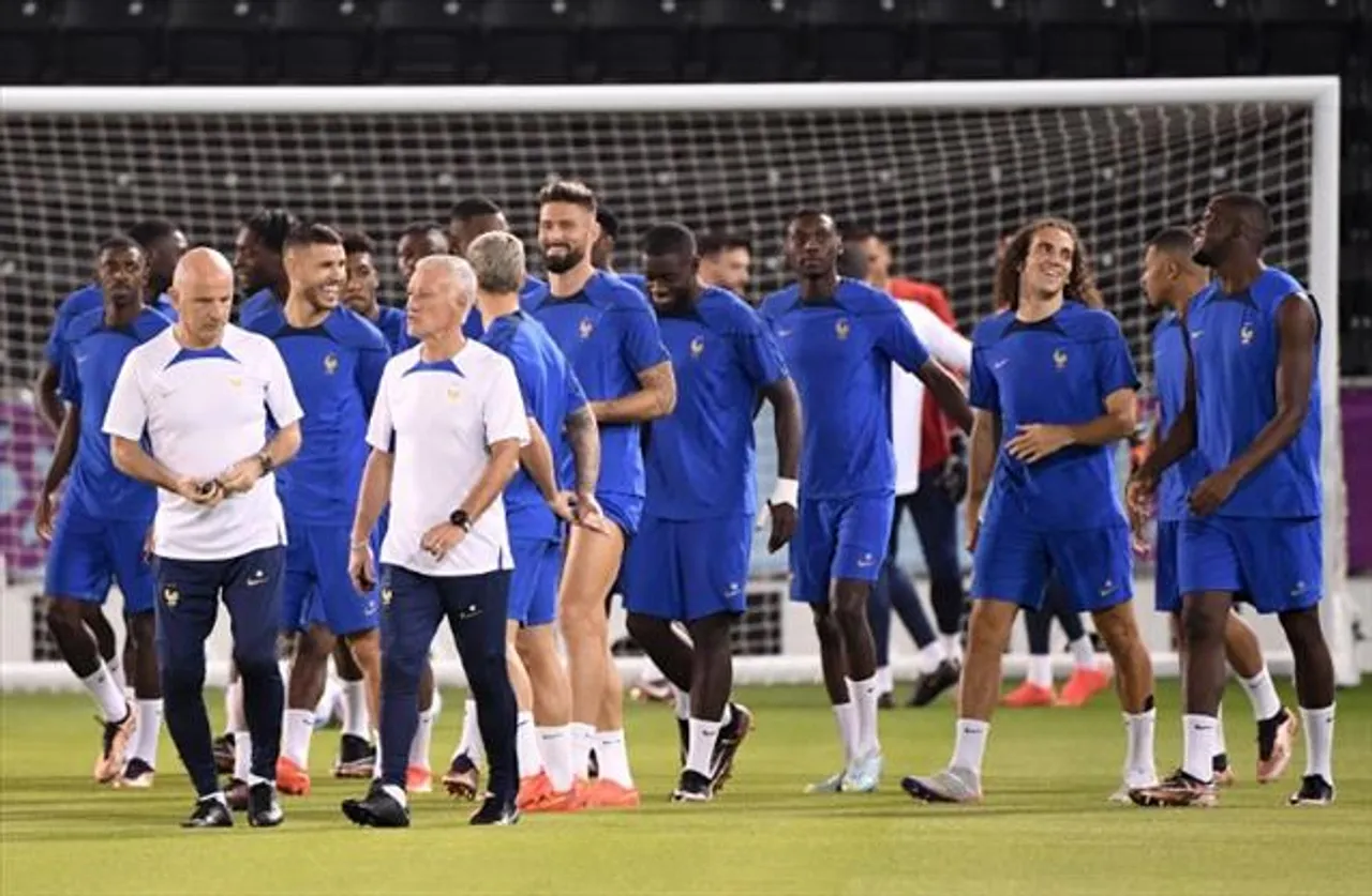 চোট চিন্তা নিয়ে নামছে চ্যাম্পিয়ন ফ্রান্স