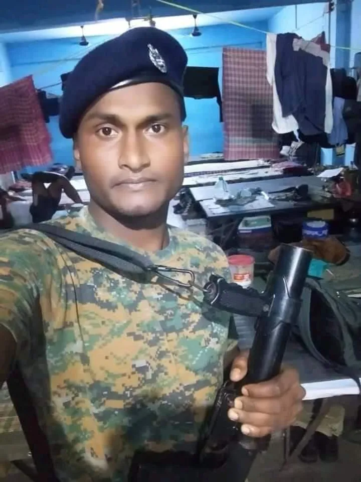 পূর্ব মেদিনীপুর গ্রেফতার ভুয়ো পুলিশ কর্মী