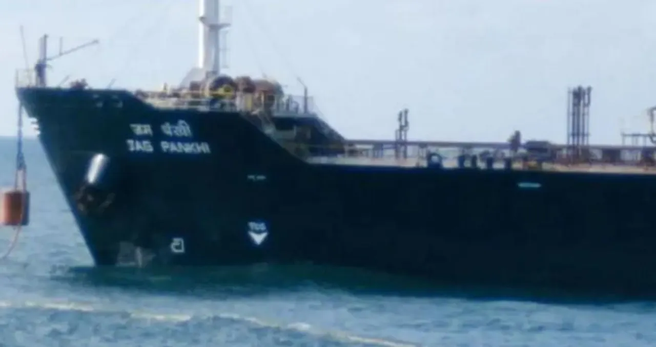 ক্রেডিট লাইনে ডিজেল পাঠিয়ে শ্রীলঙ্কাকে সাহায্য ভারতের