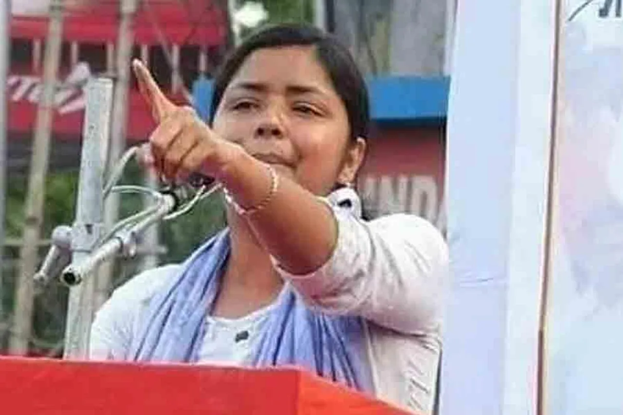 'শুধু বীরভূম নয়, গোটা রাজ্যই বারুদের স্তূপের ওপর দাঁড়িয়ে রয়েছে', কটাক্ষ মীনাক্ষীর