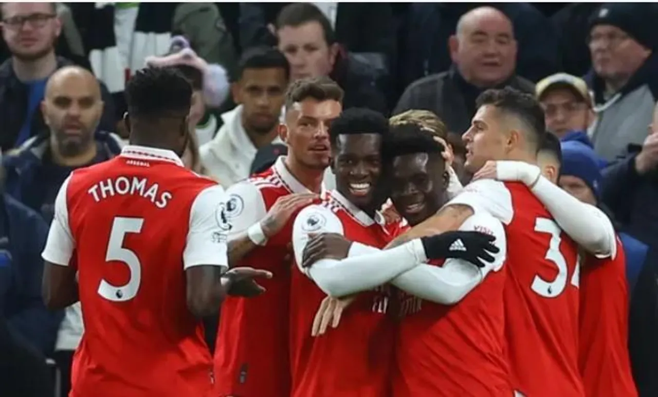 ২ গোলে এগিয়ে আর্সেনাল