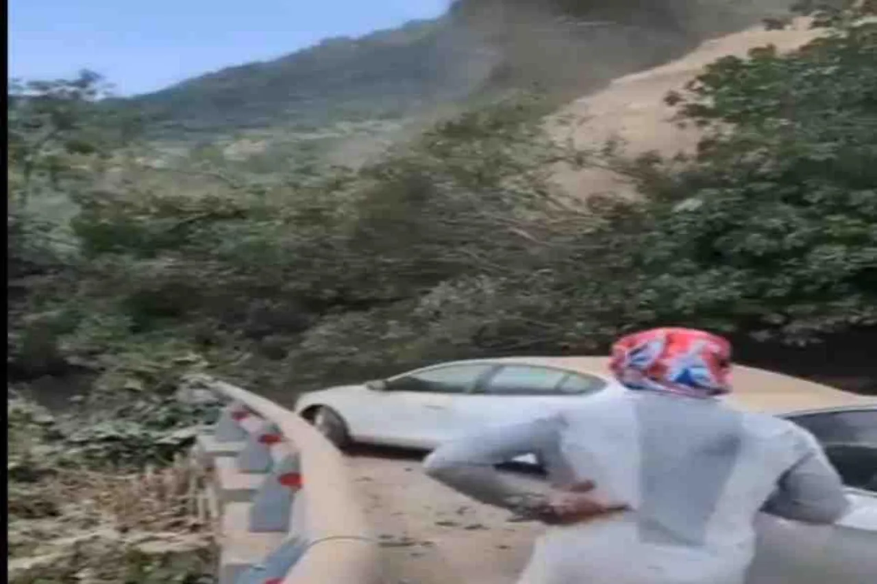 তাইওয়ানে ৭.২ মাত্রার ভূমিকম্প, উপরে গিয়েছে বহু গাছ- দেখুন ভিডিও