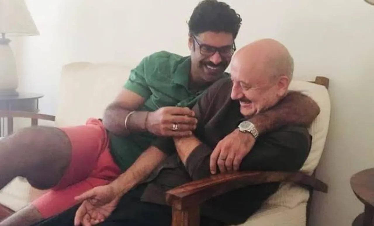 ছেলে সিকান্দার এর জন্য জন্মদিনের বিশেষ পোস্ট শেয়ার করলেন অনুপম খের