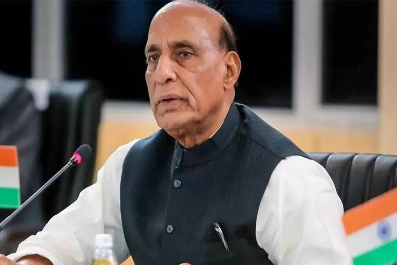 প্রজাতন্ত্র দিবস ও বসন্ত পঞ্চমীর শুভেচ্ছা জানালেন কেন্দ্রীয় প্রতিরক্ষামন্ত্রী