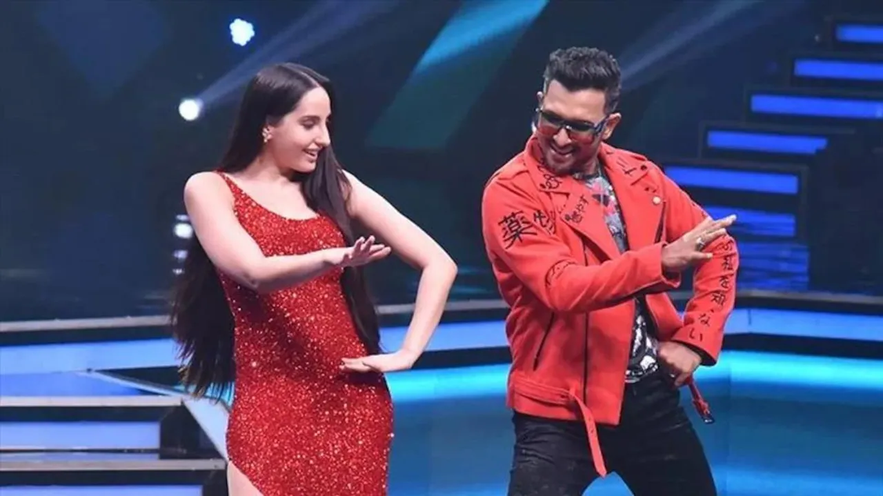 নোরার প্রেমে হাবুডুবু খাচ্ছেন টেরেন্স