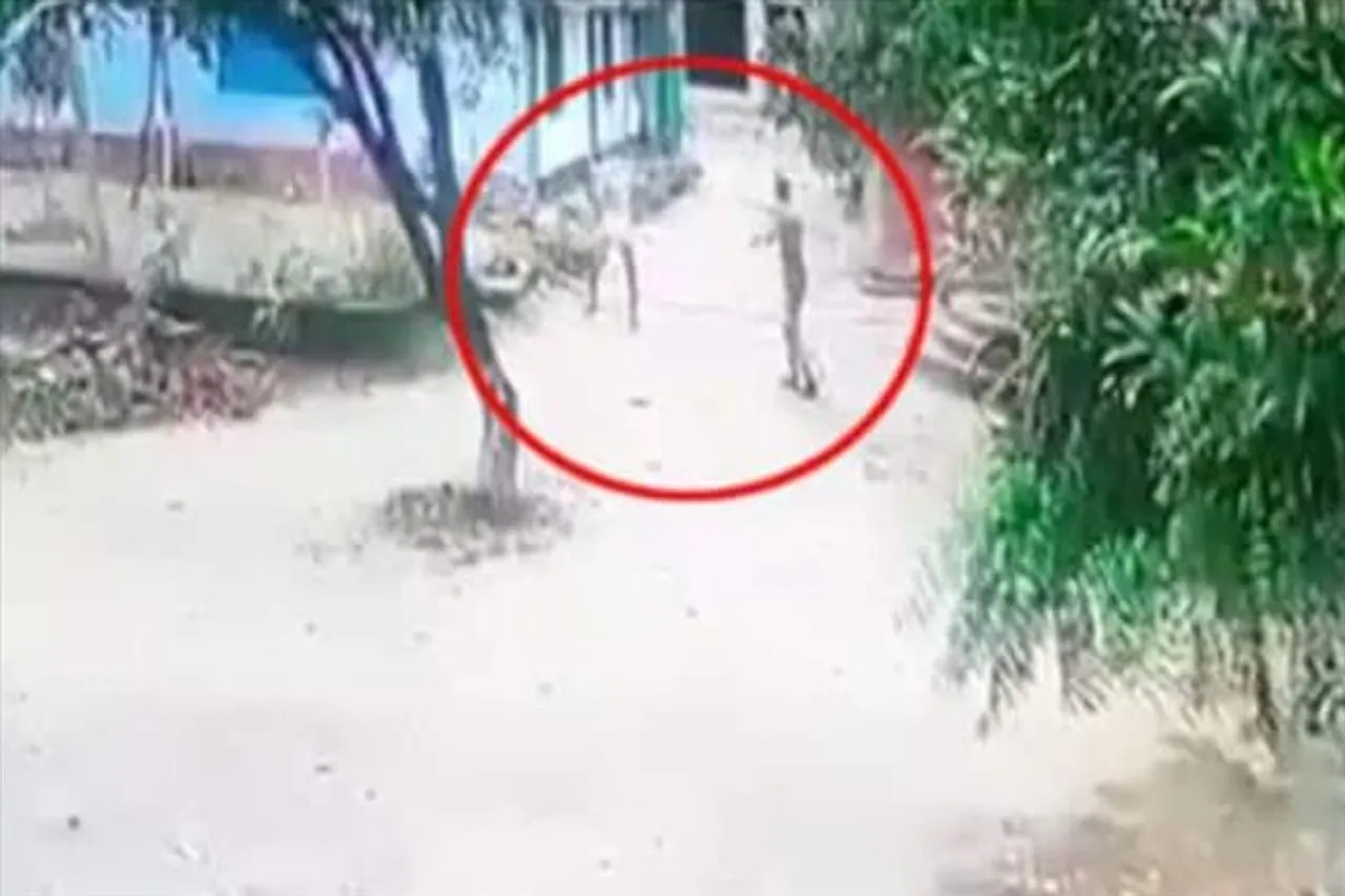 চড়ের বদলা গুলিতে! পুলিশ হেফাজতে নাবালক