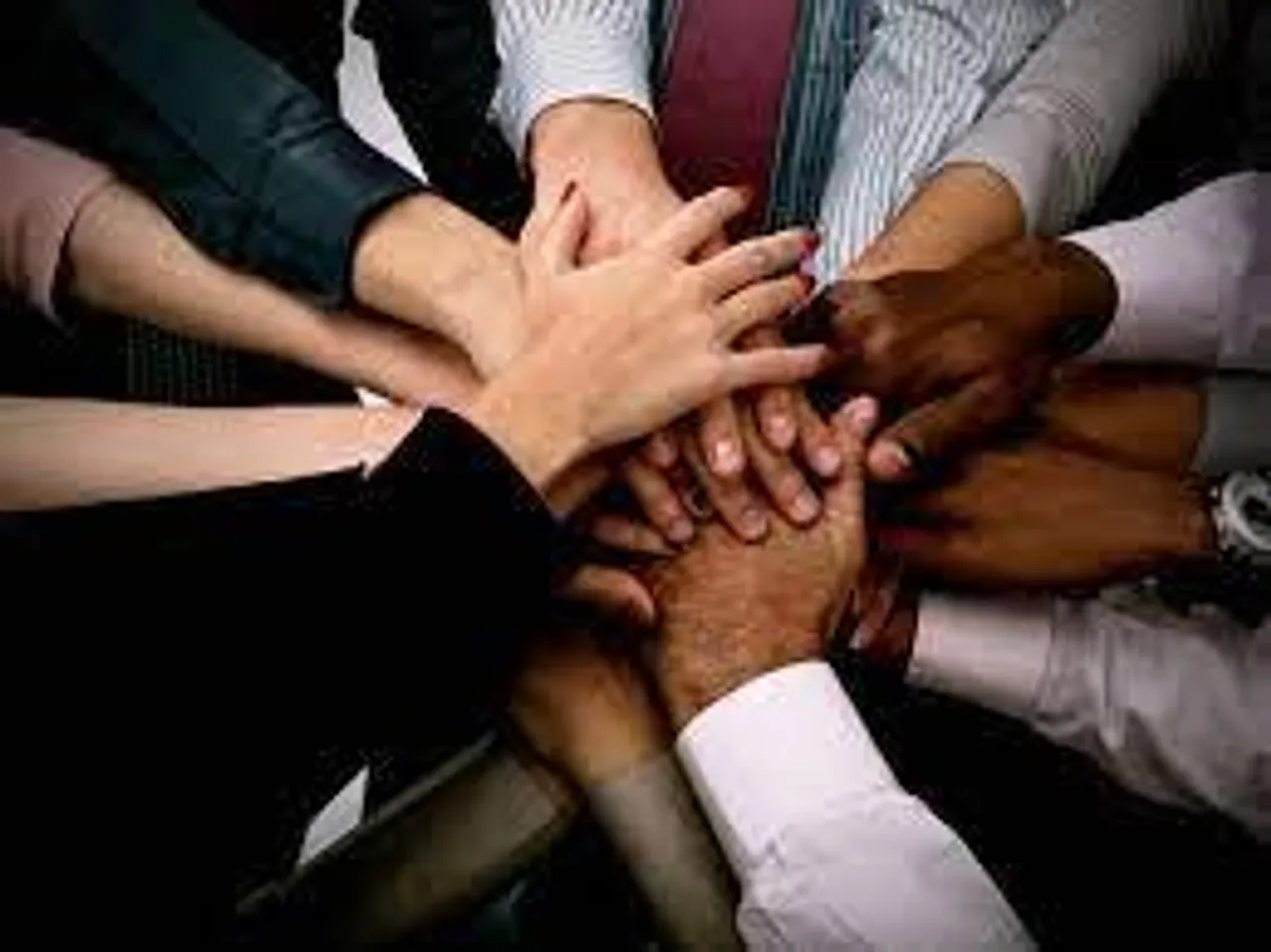 ফুটবলেও বর্ণবিদ্বেষ