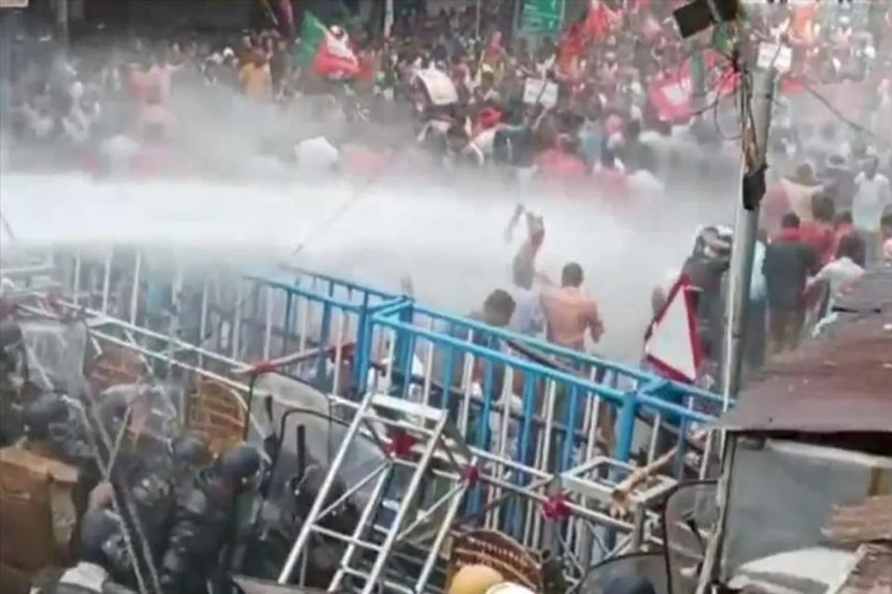 অসুস্থ একাধিক বিজেপি কর্মী, ফাটল মাথা, ধুন্ধুমার পরিস্থিতি হাওড়া, কলকাতায়