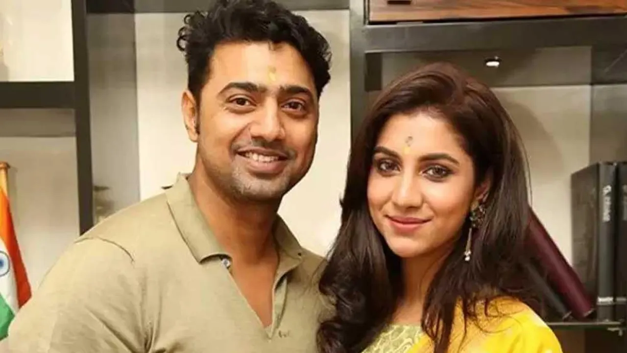 করোনা আক্রান্ত দেব-রুক্মিনী