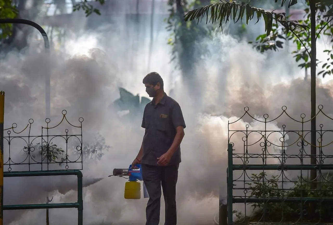 রাজ্যে উদ্বেগ বাড়াচ্ছে ডেঙ্গি