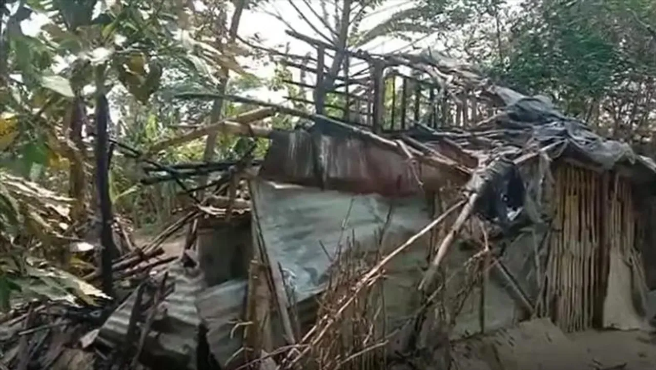 দেবিপুর গ্রামে ফের জ্বলে উঠল দুই তৃণমূল কর্মীর বাড়ি!